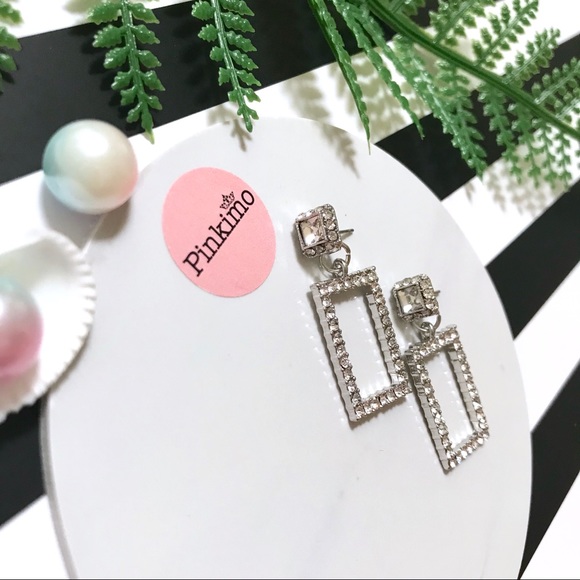 Sparkling Rhinestone Silver Tone Rectangle Earring - Picture 2 of 3